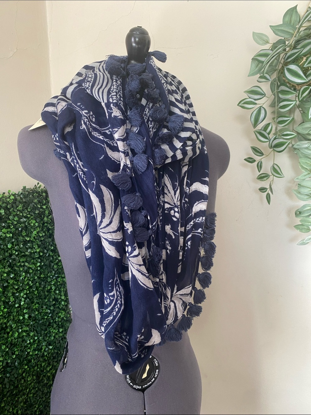 Tommy Bahama Navy and Cream Floral Tassel Scarf